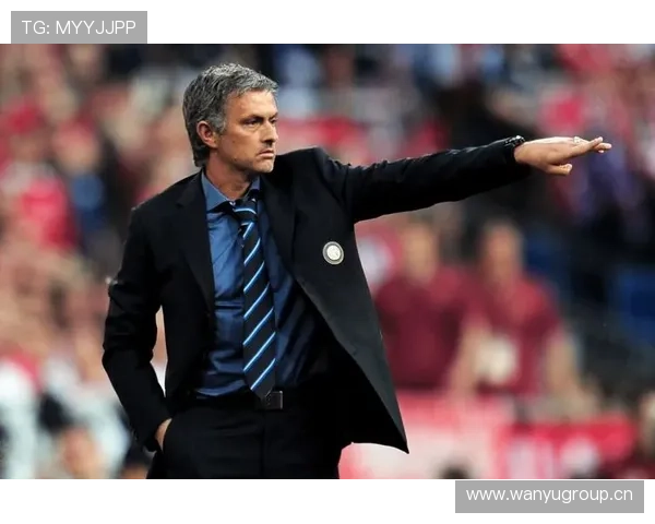 穆里尼奥战术演变：从防守反击到体系化攻防的持续提升